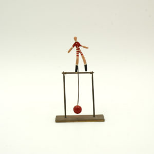 Acrobat pendulum
